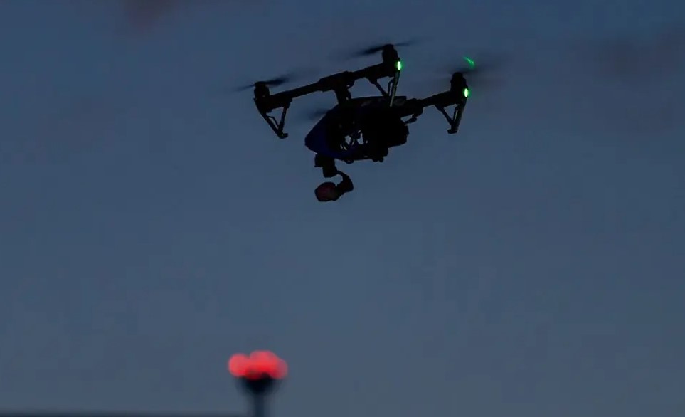 is-it-legal-to-fly-a-drone-at-night-in-australia-1