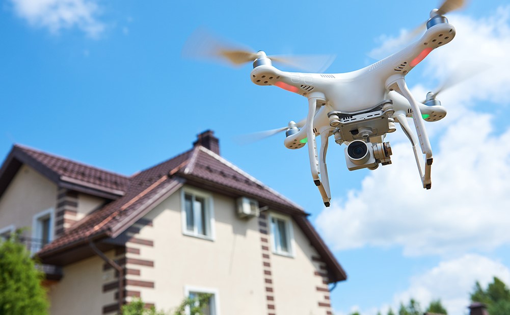 can-drones-take-pictures-of-private-property-1