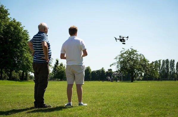 can-you-fly-a-drone-in-a-public-park-uk-1