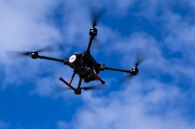 difference-between-drone-and-quadcopter-3